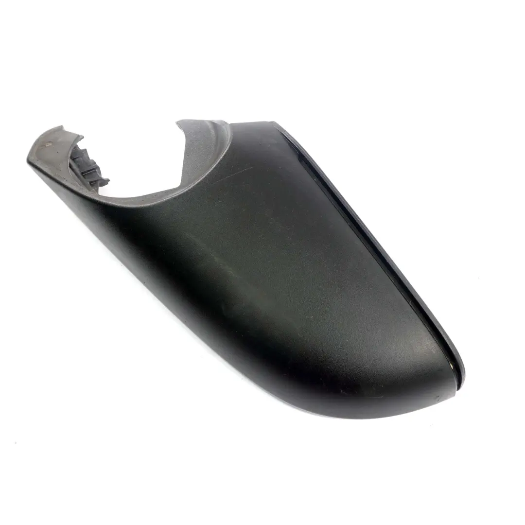 Sección Carcasa Inferior Espejo Derecho para BMW F20 F21 F22 F30 con número de pieza 7284128 BMW F20 F21 F22 F30 Sección Carcasa Inferior Espejo Derecho - SKU 7284128 - Número de pieza 7284128