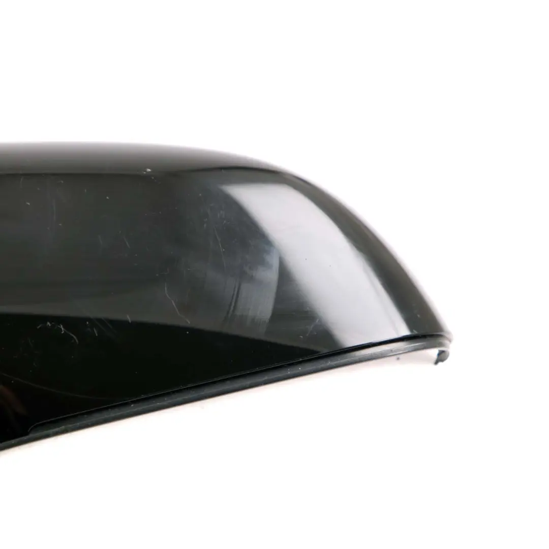 Tapa Inferior Carcasa Espejo Izquierdo Ala Shadow Line para BMW F20 F21 F30 con número de pieza 7284130 BMW F20 F21 F30 Tapa Inferior Carcasa Espejo Izquierdo Ala Shadow Line - SKU 7284129 - Número de pieza 7284130