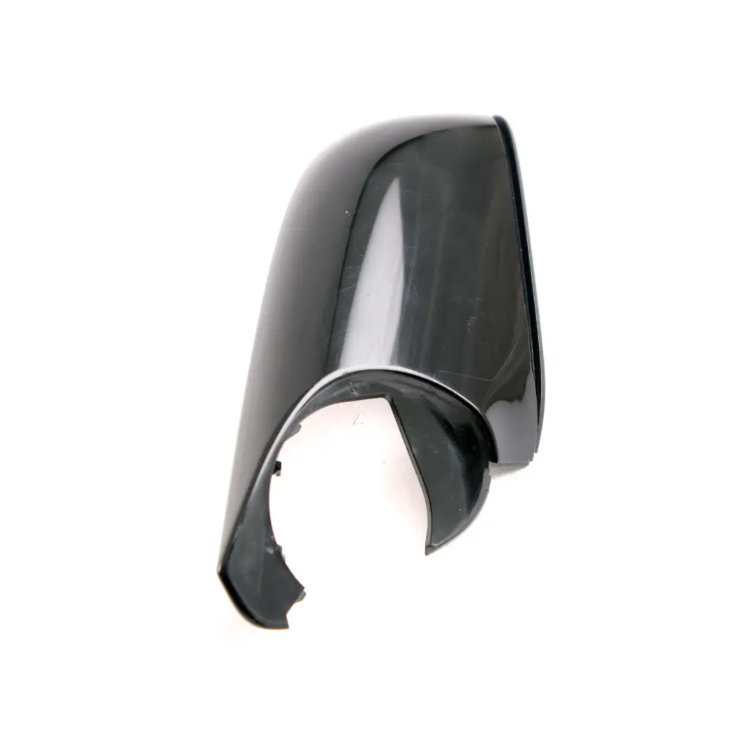 Coperchio Inferiore Involucro Specchio Sinistro Linea d'Ombra per BMW F20 F21 F30 con numero di parte 7284130 BMW F20 F21 F30 Coperchio Inferiore Involucro Specchio Sinistro Linea d'Ombra - SKU 7284129 - Numero di parte 7284130