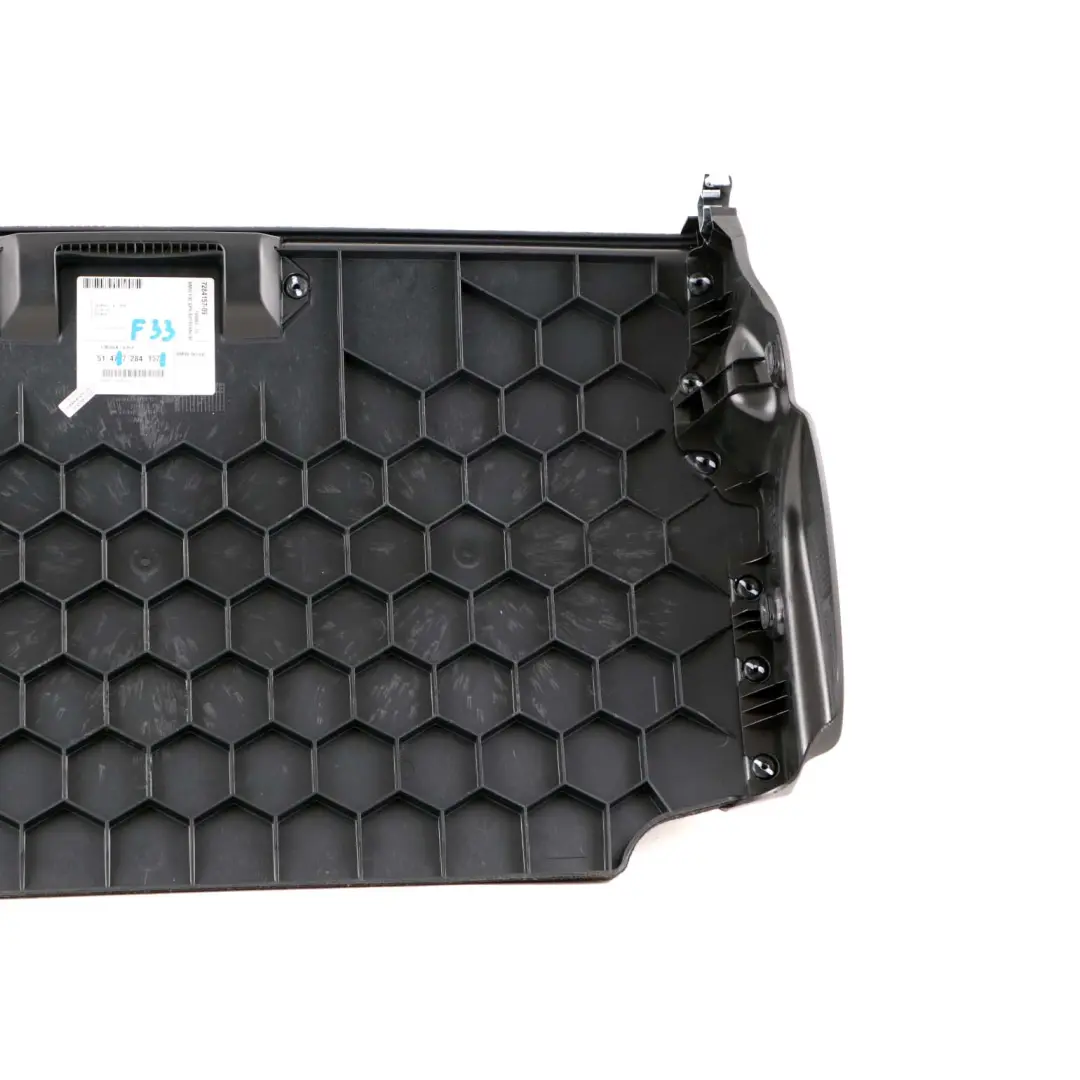 Coperta Tetto superiore Bagagliaio Baule per BMW F33 F83 M4 Cabrio con numero di parte 7284157 BMW F33 F83 M4 Cabrio Coperta Tetto superiore Bagagliaio Baule - SKU 7284157 - Numero di parte 7284157