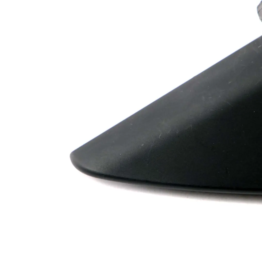 Modanatura Angolare Interna Destra per BMW 4 F32 F33 F82 F83 M4 LCI con numero di parte 7284418 BMW 4 F32 F33 F82 F83 M4 LCI Modanatura Angolare Interna Destra - SKU 7284418 - Numero di parte 7284418