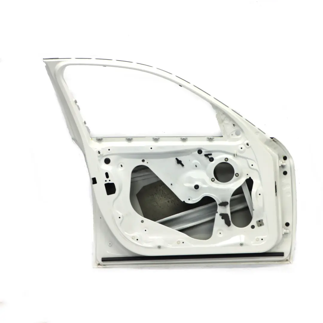 Drzwi Lewe Przednie Alpinweiss - 300 do BMW F20 o numerze 7284511 BMW F20 Drzwi Lewe Przednie Alpinweiss - 300 - SKU 7284511-AW1 - Numer Części 7284511