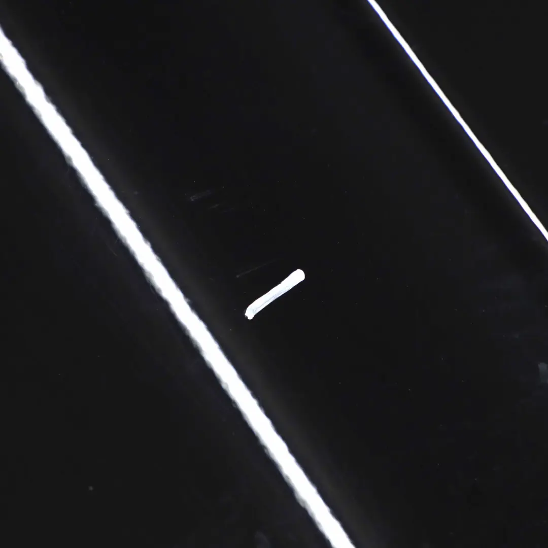 Tür Vorne Links Black Sapphire Schwarz Metallic - 475 für BMW F20 mit Teilenummer 7284511 BMW F20 Tür Vorne Links Black Sapphire Schwarz Metallic - 475 - SKU 7284511-BS2 - Teilenummer 7284511