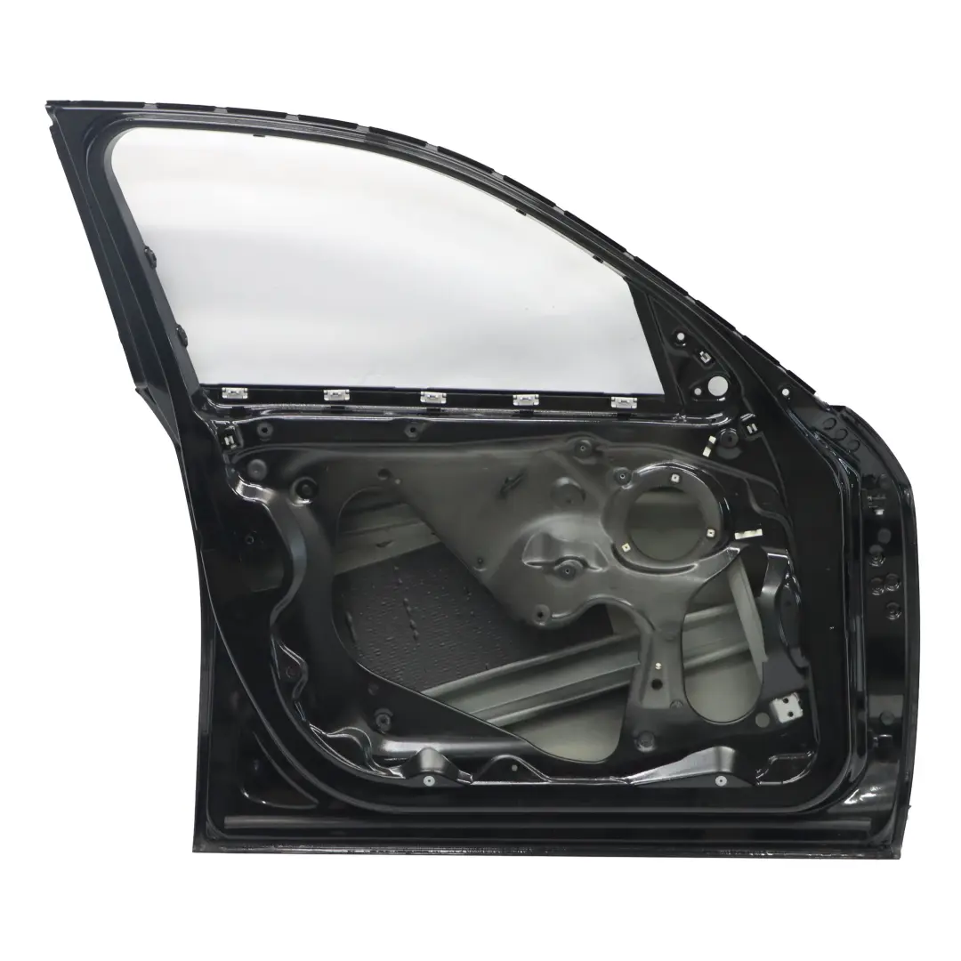 Guscio Porta Anteriore Sinistro Schwarz 2 Nero - 668 per BMW F20 con numero di parte 7284511 BMW F20 Guscio Porta Anteriore Sinistro Schwarz 2 Nero - 668 - SKU 7284511-SCH1 - Numero di parte 7284511