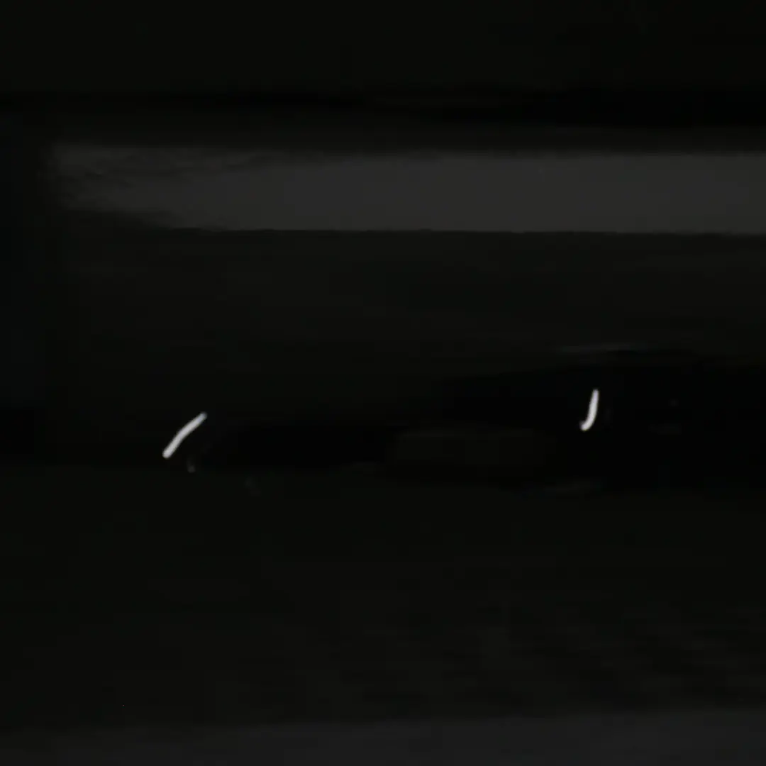 Puerta Delantero Izquierdo Schwarz 2 Negro - 668 para BMW F20 con número de pieza 7284511 BMW F20 Puerta Delantero Izquierdo Schwarz 2 Negro - 668 - SKU 7284511-SCH2 - Número de pieza 7284511