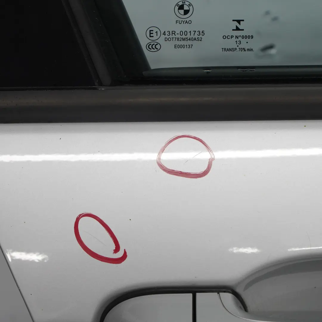 Porta Anteriore Destra O/S Glacier Silver Silber Metallic - A83 per BMW F20 con numero di parte 7284512 BMW F20 Porta Anteriore Destra O/S Glacier Silver Silber Metallic - A83 - SKU 7284512-GSB1 - Numero di parte 7284512