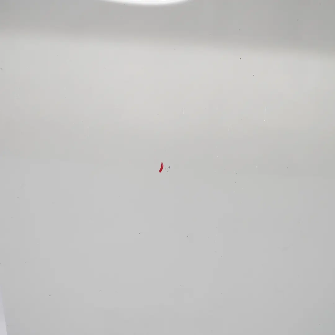 Porta anteriore destra Mineralweiss Mineral White Metallic - A96 per BMW F20 con numero di parte 7284512 BMW F20 Porta anteriore destra Mineralweiss Mineral White Metallic - A96 - SKU 7284512-MW3 - Numero di parte 7284512