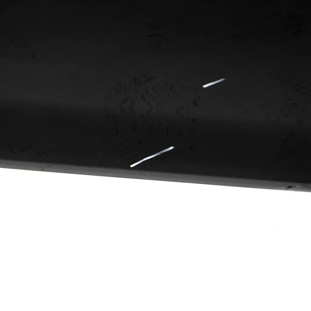 Puerta Delantera Derecha Schwarz 2 Jet Black - 668 para BMW F20 con número de pieza 7284512 BMW F20 Puerta Delantera Derecha Schwarz 2 Jet Black - 668 - SKU 7284512-SCH - Número de pieza 7284512