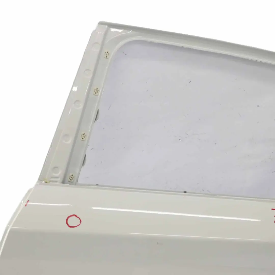 Porta Posteriore Sinistra Alpinweiss 3 Alpine White - 300 per BMW F20 con numero di parte 7284515 BMW F20 Porta Posteriore Sinistra Alpinweiss 3 Alpine White - 300 - SKU 7284515-AW3 - Numero di parte 7284515