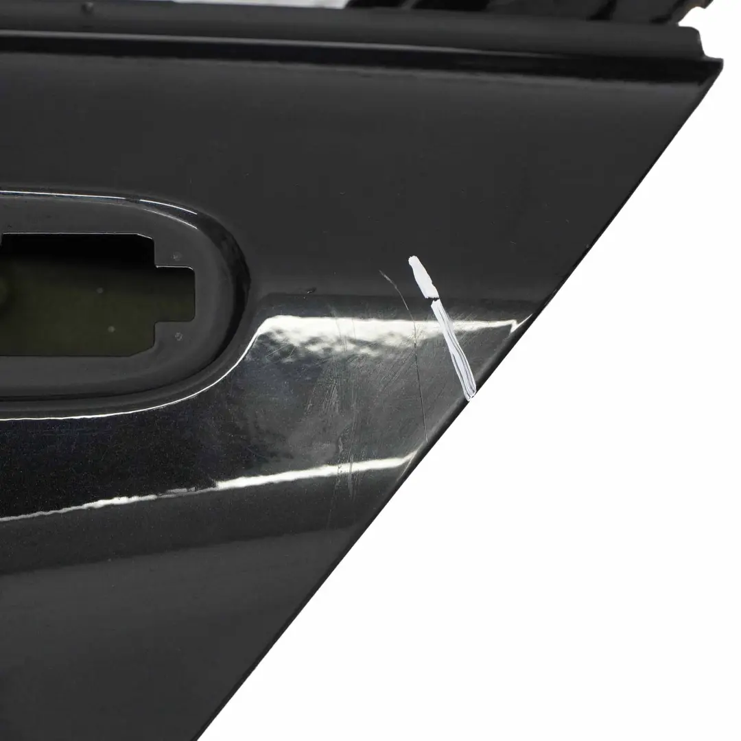 Puerta Trasera Izquierda Negro Zafiro Metalizado - 475 para BMW F20 con número de pieza 7284515 BMW F20 Puerta Trasera Izquierda Negro Zafiro Metalizado - 475 - SKU 7284515-BS2 - Número de pieza 7284515