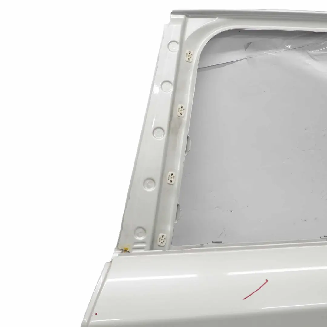 Porta posteriore sinistra Bianco Mineralweiss metallizzato - A96 per BMW F20 con numero di parte 7284515 BMW F20 Porta posteriore sinistra Bianco Mineralweiss metallizzato - A96 - SKU 7284515-MW2 - Numero di parte 7284515