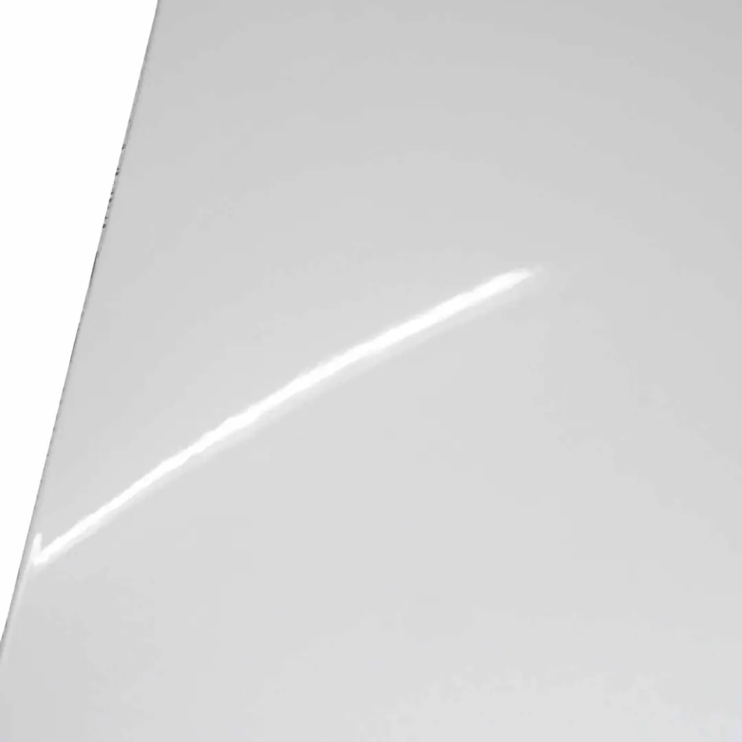 Puerta Trasera Izquierda Blanco Mineralweiss Metalizado - A96 para BMW F20 con número de pieza 7284515 BMW F20 Puerta Trasera Izquierda Blanco Mineralweiss Metalizado - A96 - SKU 7284515-MW2 - Número de pieza 7284515