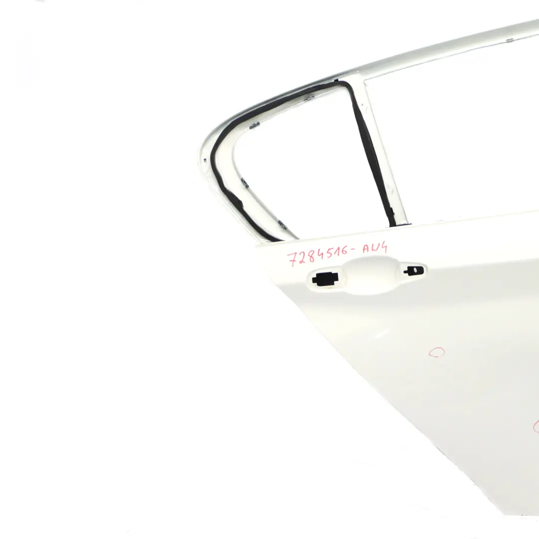 Puerta Trasera Derecha Alpinweiss Alpine White - 300 para BMW F20 con número de pieza 7284516 BMW F20 Puerta Trasera Derecha Alpinweiss Alpine White - 300 - SKU 7284516-AW4 - Número de pieza 7284516