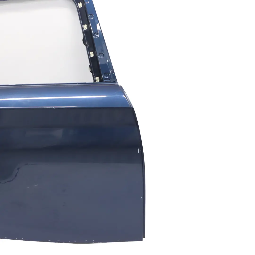 Drzwi Prawe Tylne Niebieskie Tiefseeblau Metallic - A76 do BMW F20 o numerze 7284516 BMW F20 Drzwi Prawe Tylne Niebieskie Tiefseeblau Metallic - A76 - SKU 7284516-DSB - Numer Części 7284516