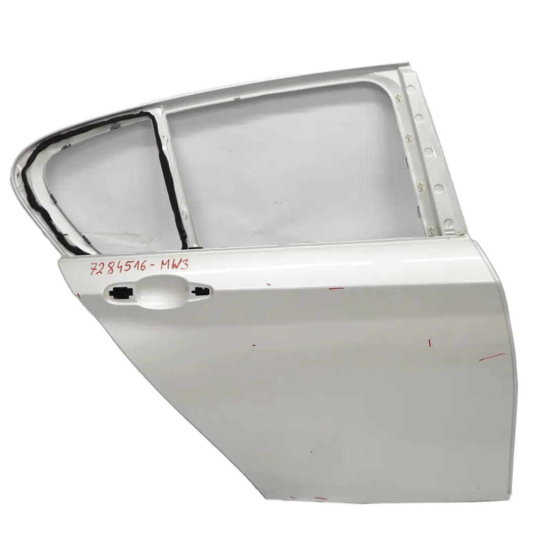 Puerta Trasera Derecha Blanco Mineralweiss Metalizado - A96 para BMW F20 con número de pieza 7284516 BMW F20 Puerta Trasera Derecha Blanco Mineralweiss Metalizado - A96 - SKU 7284516-MW3 - Número de pieza 7284516