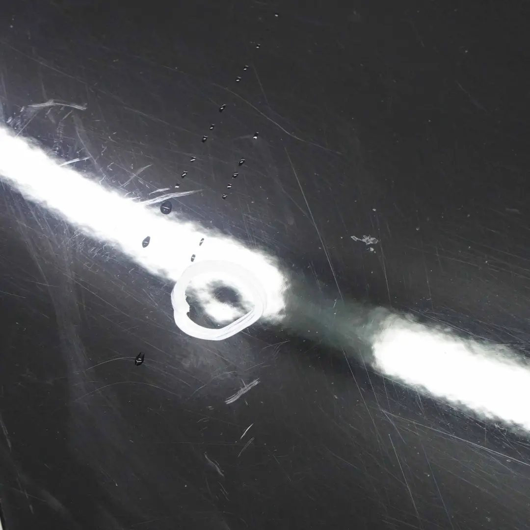 Porta Posteriore Destra O/S Schwarz Nero - 668 per BMW F20 con numero di parte 7284516 BMW F20 Porta Posteriore Destra O/S Schwarz Nero - 668 - SKU 7284516-SCH3 - Numero di parte 7284516