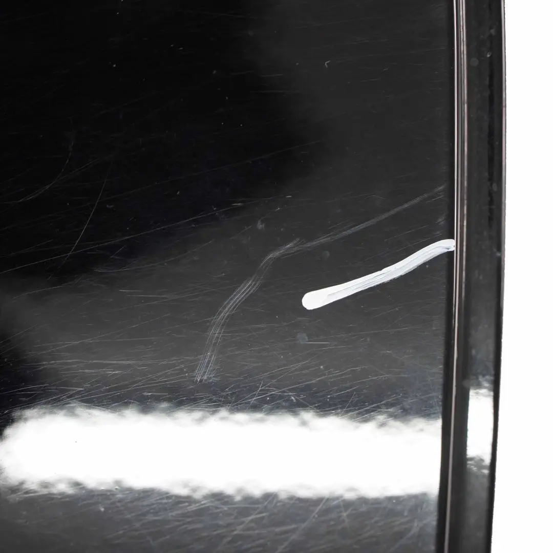 Puerta Trasera Derecha Schwarz 2 Negro - 668 para BMW F20 con número de pieza 7284516 BMW F20 Puerta Trasera Derecha Schwarz 2 Negro - 668 - SKU 7284516-SCH4 - Número de pieza 7284516