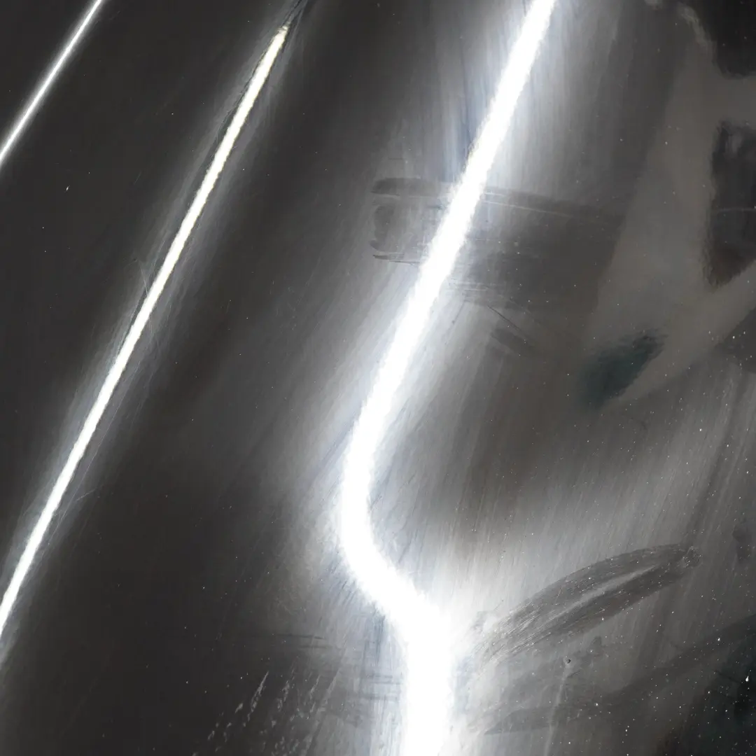 Porta Posteriore Destra O/S Schwarz Nero - 668 per BMW F20 con numero di parte 7284516 BMW F20 Porta Posteriore Destra O/S Schwarz Nero - 668 - SKU 7284516-SCH5 - Numero di parte 7284516