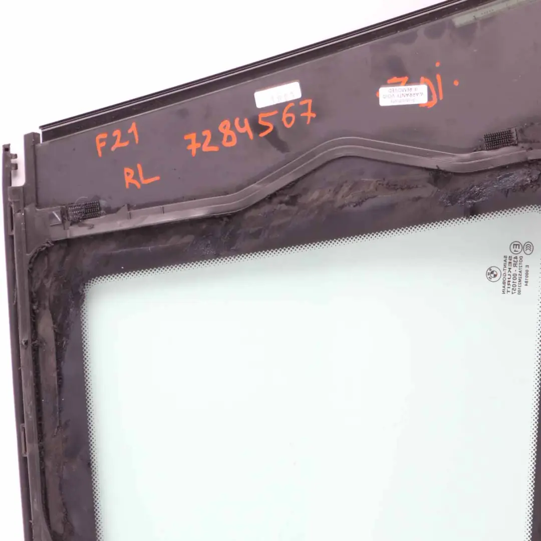 Vitre latérale arrière gauche AS2 pour BMW F21 à propos du numéro de pièce 7284567 BMW F21 Vitre latérale arrière gauche AS2 - SKU 7284567 - Numéro de pièce 7284567