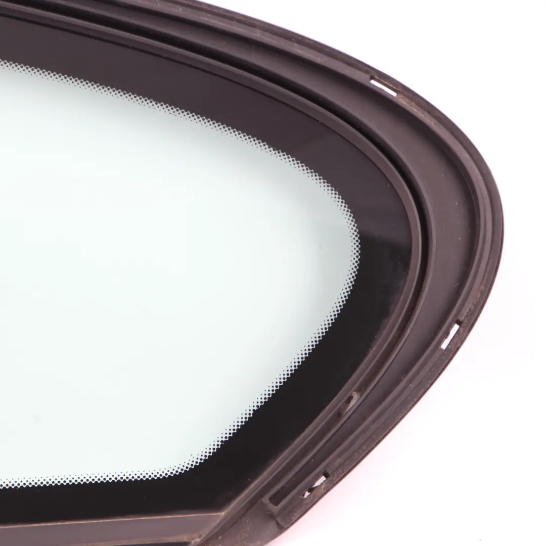 Vitre latérale arrière gauche AS2 pour BMW F21 à propos du numéro de pièce 7284567 BMW F21 Vitre latérale arrière gauche AS2 - SKU 7284567 - Numéro de pièce 7284567