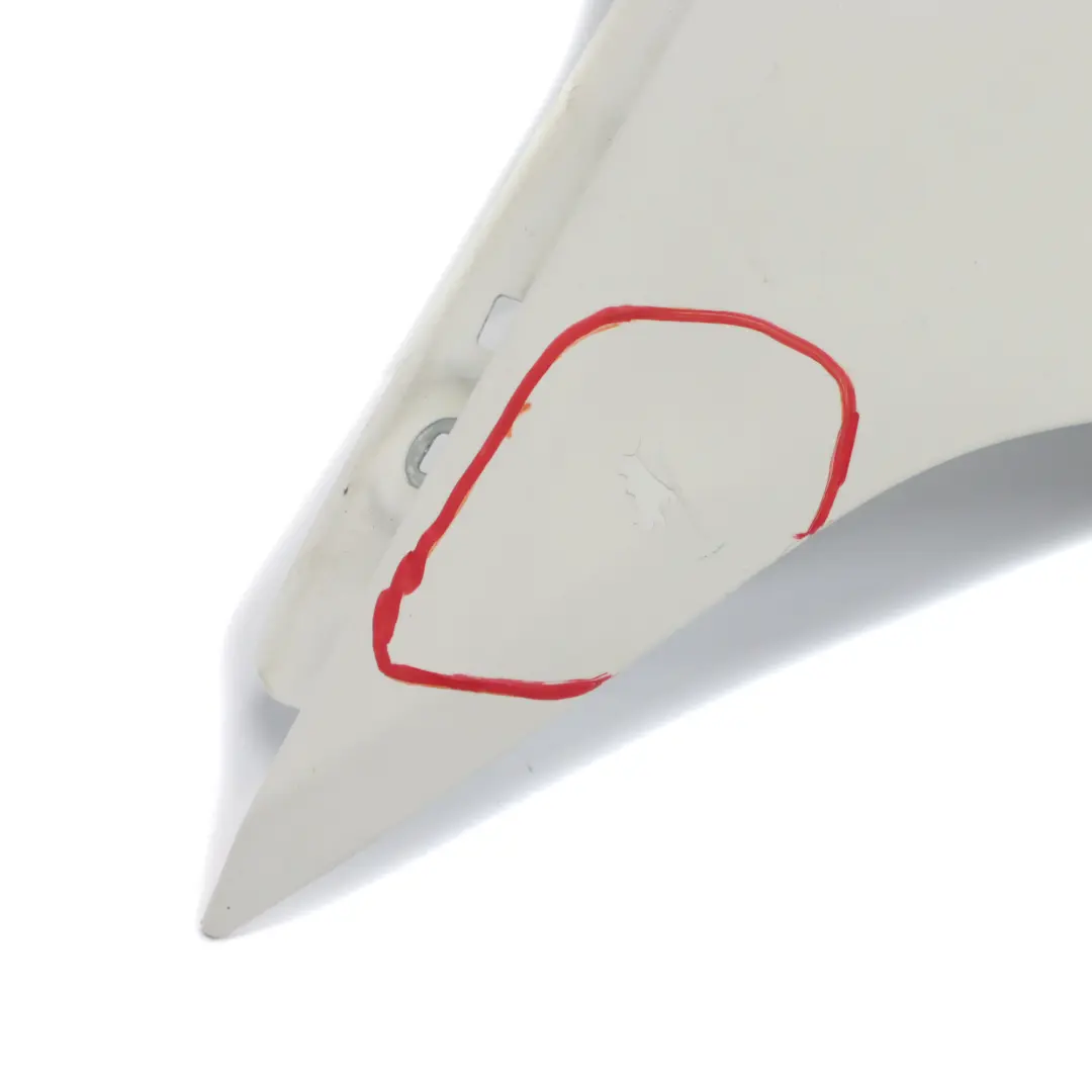 BMW F20 F21 Panneau latéral aile avant gauche Mineralweiss Mineral White - A96 - SKU 7284645-MW2 - Numéro de pièce 7284645