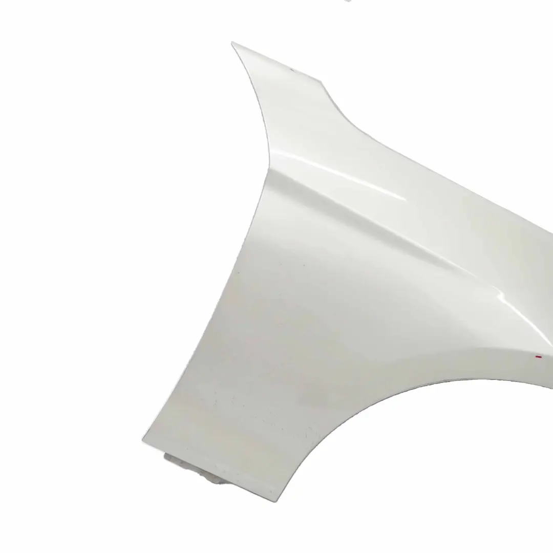  Panel lateral BMW F20 F22 Guardabarros delantero derecho Mineralweiss Blanco A96 - SKU 7284646-MW1 - Número de pieza 7284646