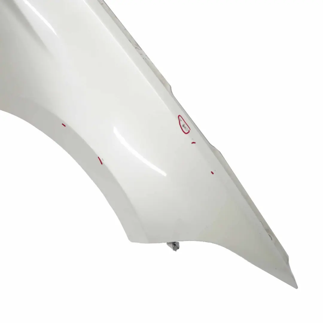 BMW F20 F22 Błotnik Prawy Przedni Mineralweiss A96 - SKU 7284646-MW1 - Numer Części 7284646