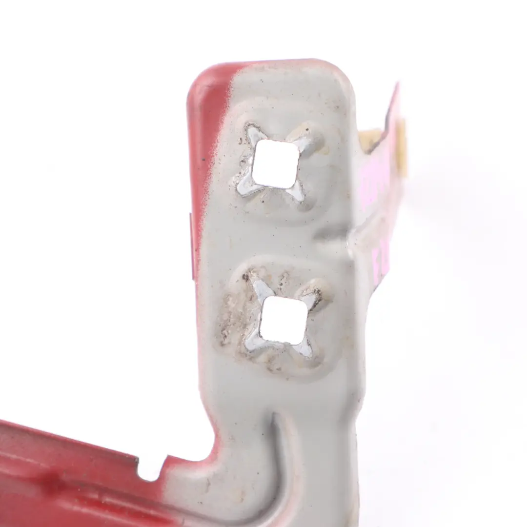 BMW F20 F21 Wspornik Mocowanie Błotnika Przód Lewy 3 Karmesinrot A61 - SKU 7284647-KAR - Numer Części 7284647