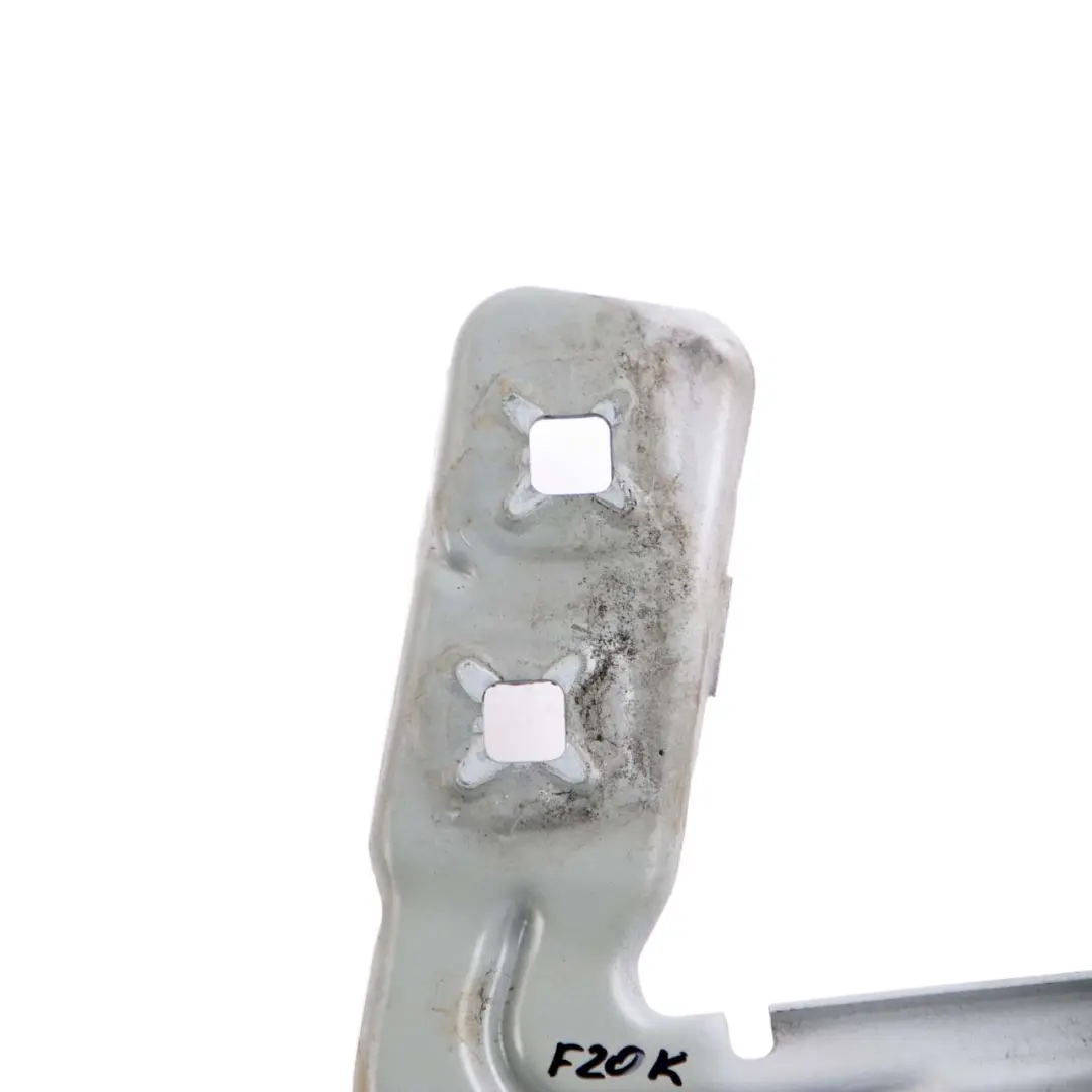 anteriore destro staffa titolare parafango ghiacciaio argento A83 per BMW F20 F21 con numero di parte 7284648 BMW F20 F21 anteriore destro staffa titolare parafango ghiacciaio argento A83 - SKU 7284648-GSB - Numero di parte 7284648