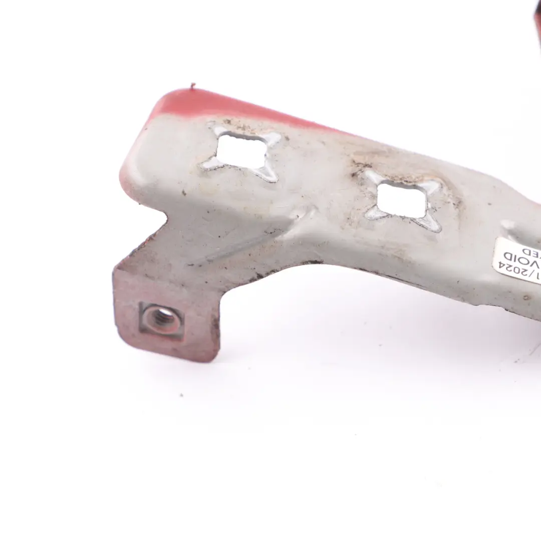 BMW F20 F21 Fender Mount Bracket Delantero Derecho Karmesinrot Rojo Carmesí-A61 - SKU 7284648-KAR - Número de pieza 7284648