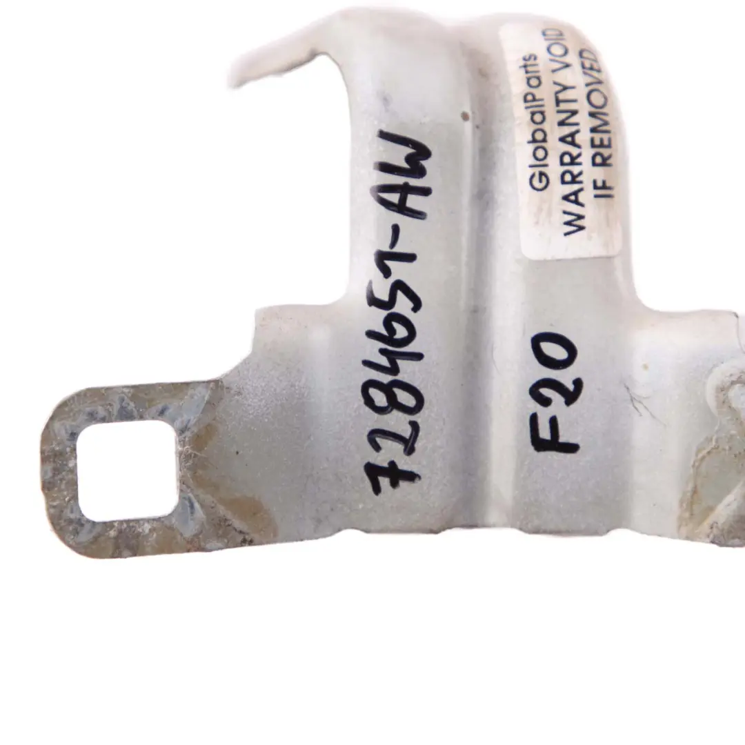 Side Panel Fender Bracket Front Left N/S Alpinweiss White 300 to BMW F20 F21 F22 with Part number 7284651 BMW F20 F21 F22 Side Panel Fender Bracket Front Left N/S Alpinweiss White 300 - SKU 7284651-AW - Part number 7284651