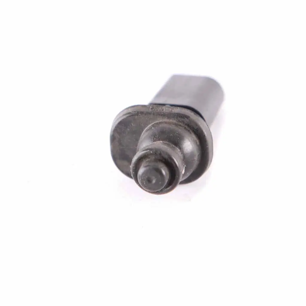 Espulsore sportello carburante BMW X1 E84 F30 F31 F32 Tappo riempimento per con numero di parte 7284741 Espulsore sportello carburante BMW X1 E84 F30 F31 F32 Tappo riempimento - SKU 7284741 - Numero di parte 7284741