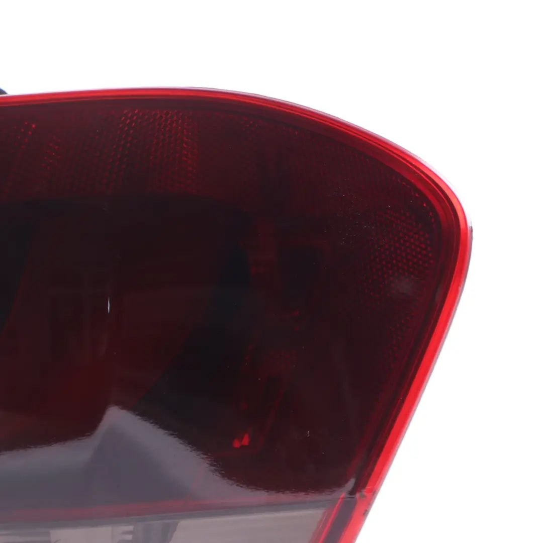 BMW E82 E88 Feu arrière droit teinté - SKU 7285642-1 - Numéro de pièce 7285642