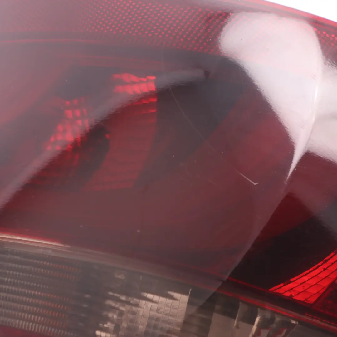 BMW E82 E88 Rücklicht Rücklicht Lampe rechts hinten getönt - SKU 7285642-1 - Teilenummer 7285642
