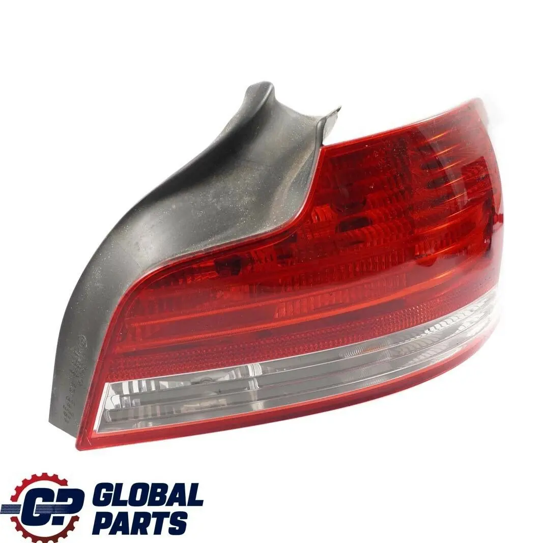 BMW 1 Series E82 E88 Taillight Tail Light Lamp Right Rear O/S - SKU 7285642 - Part number 7285642