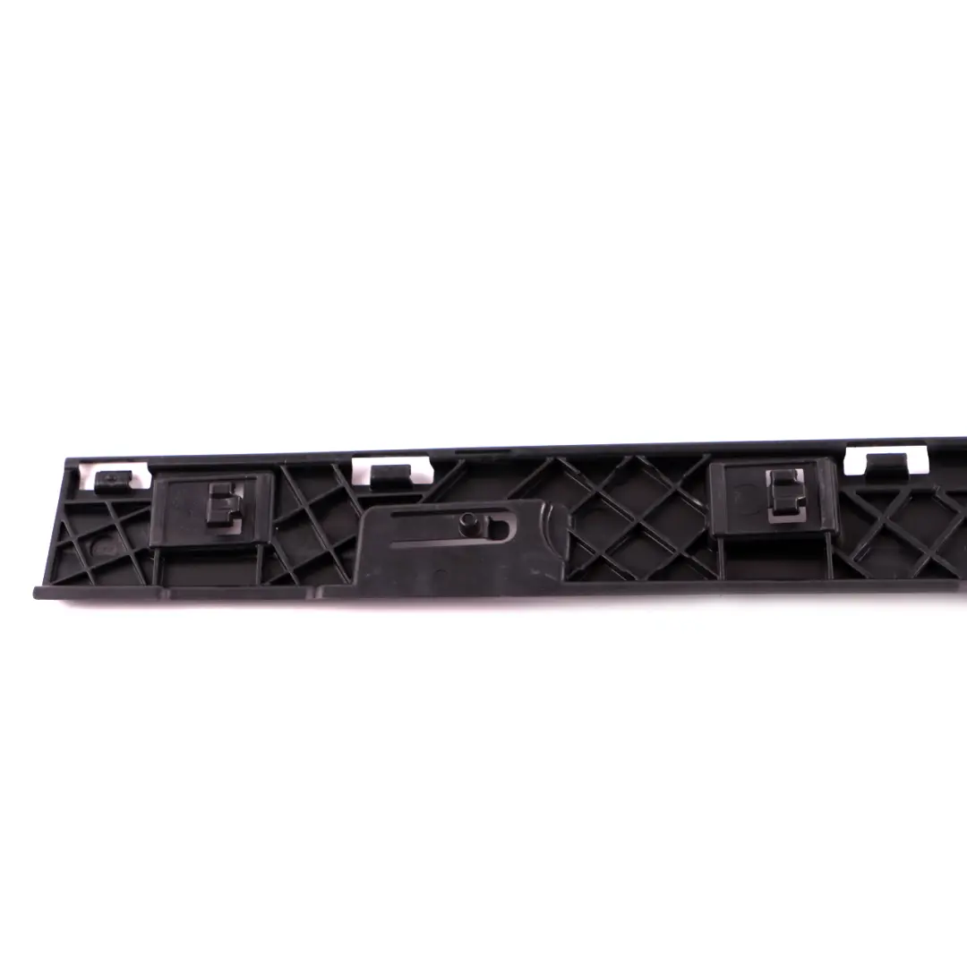 Plaque de support de bas de caisse côté droit RH4 pour BMW F32 F33 à propos du numéro de pièce 7285796 BMW F32 F33 Plaque de support de bas de caisse côté droit RH4 - SKU 7285796 - Numéro de pièce 7285796