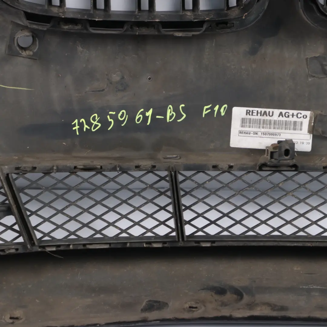 Front Bumper Trim Panel Black Sapphire Metallic - 475 to BMW F10 with Part number 7285961 BMW F10 Front Bumper Trim Panel Black Sapphire Metallic - 475 - SKU 7285961-BS2 - Part number 7285961