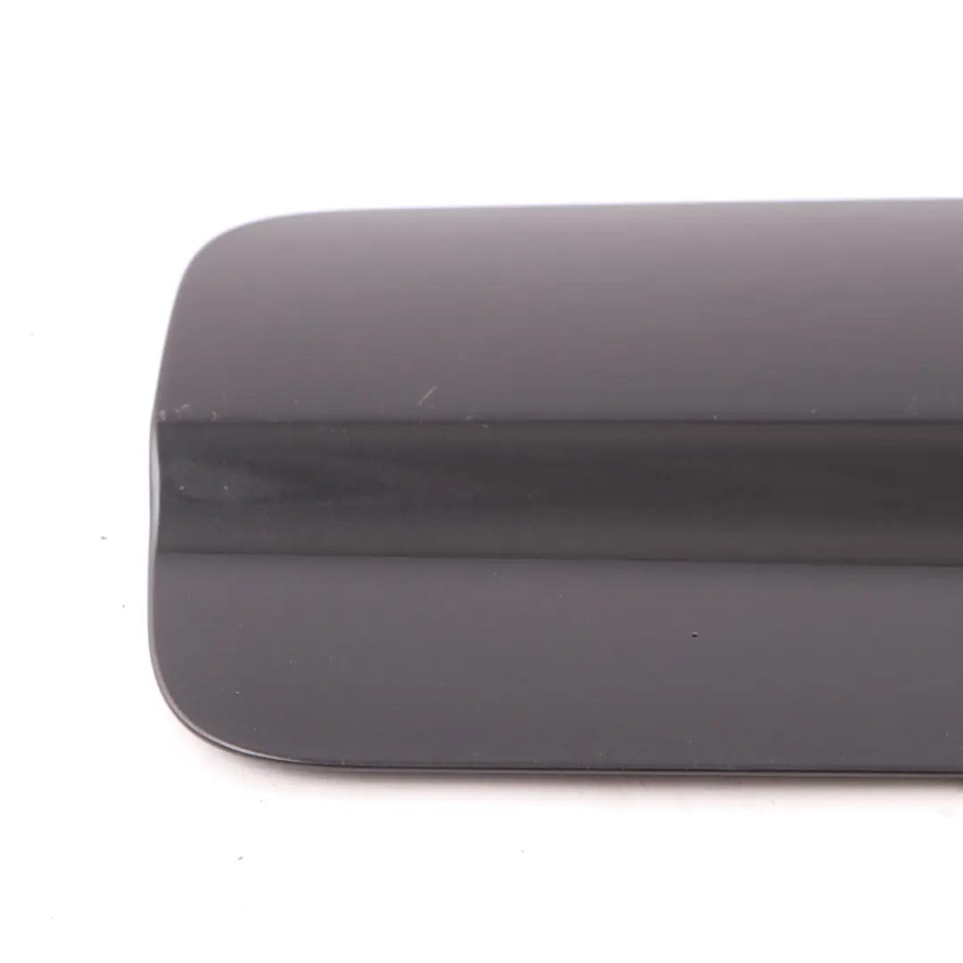 BMW F32 LCI Couvercle remplissage trappe à carburant Saphir noir métallisé 475 - SKU 7286001-BS - Numéro de pièce 7286001