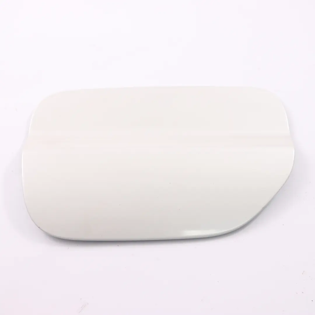 BMW F33 Capuchon de trappe à carburant Blanc minéral métallisé A96 - SKU 7286002-MW - Numéro de pièce 7286002