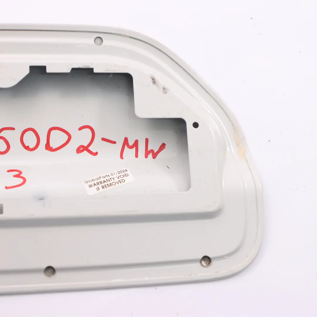 BMW F33 Capuchon de trappe à carburant Blanc minéral métallisé A96 - SKU 7286002-MW - Numéro de pièce 7286002