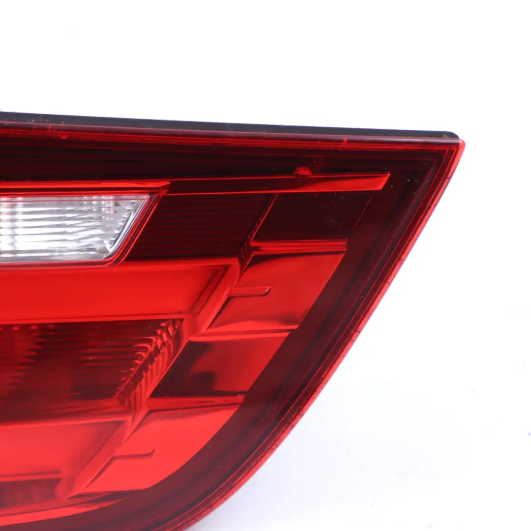 Lampada Posteriore Sinistra Luce Nel Portellone Bagagliaio per BMW F34 GT con numero di parte 7286033 BMW F34 GT Lampada Posteriore Sinistra Luce Nel Portellone Bagagliaio - SKU 7286033 - Numero di parte 7286033