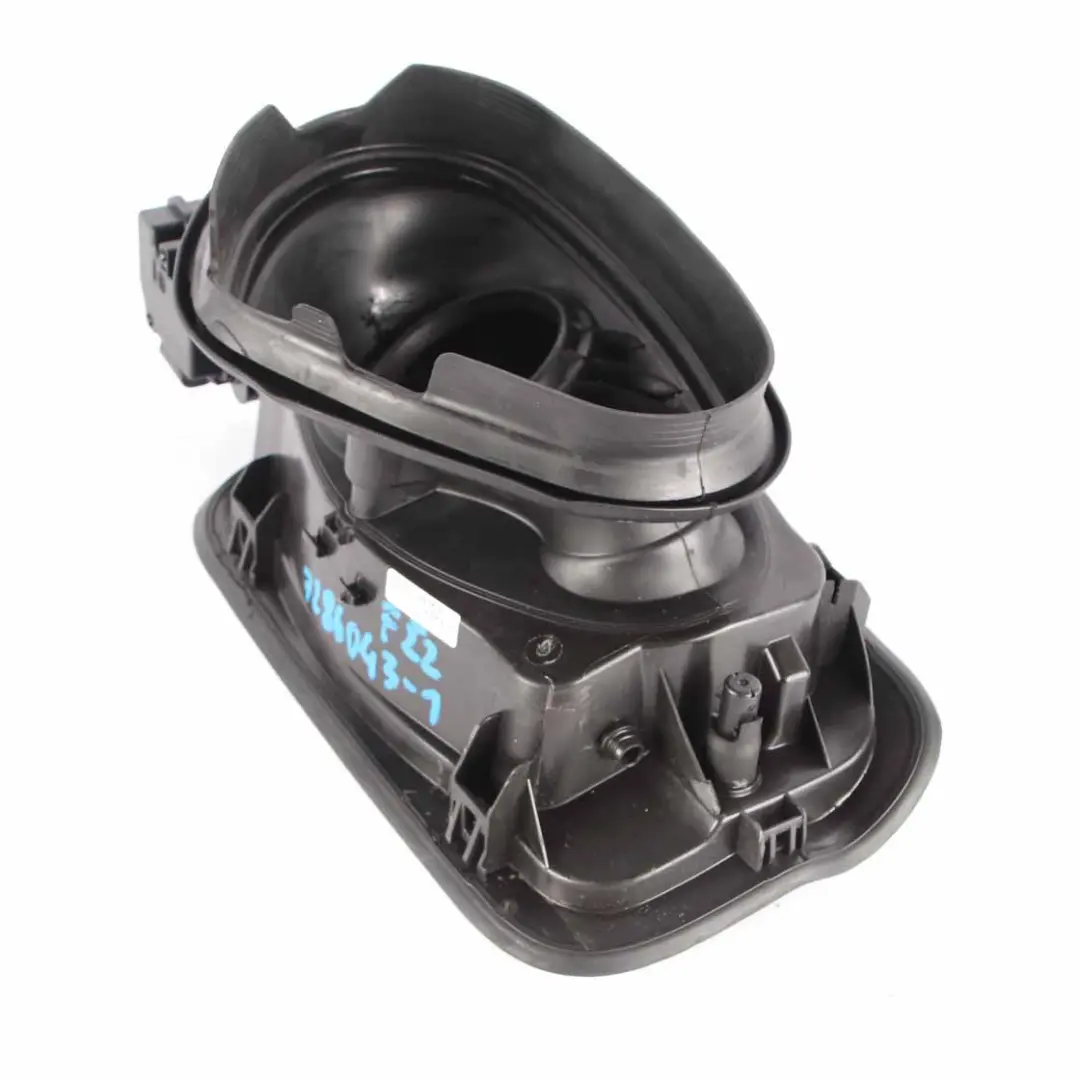 Filler Flap BMW F22 F22N LCI Cover Pot Mount Housing 1 to Fuel with Part number 7286043 Fuel Filler Flap BMW F22 F22N LCI Cover Pot Mount Housing 1 - SKU 7286043-1 - Part number 7286043
