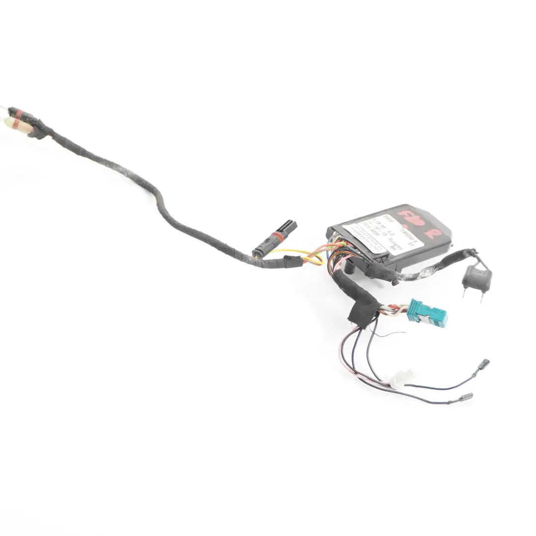 Control Unit Module Wing Mirror Power Fold to BMW F20 with Part number 7286050 BMW F20 Control Unit Module Wing Mirror Power Fold - SKU 7286050 - Part number 7286050