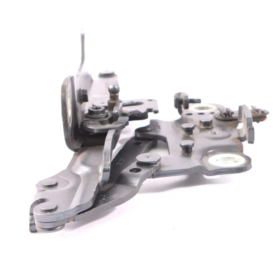 Hauben Scharnier Vorne BMW F20 F21 F22 F30 Links Mineral Grau B39 für Motor mit Teilenummer 7286343 Motor Hauben Scharnier Vorne BMW F20 F21 F22 F30 Links Mineral Grau B39 - SKU 7286343-MG - Teilenummer 7286343