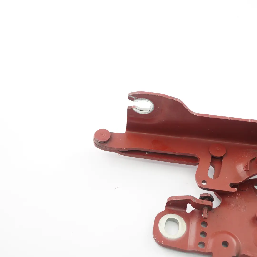Cerniera cofano anteriore destra Karmesinrot Rosso Cremisi - A61 per BMW F20 F30 F32 con numero di parte 7286344 BMW F20 F30 F32 Cerniera cofano anteriore destra Karmesinrot Rosso Cremisi - A61 - SKU 7239416-KAR - Numero di parte 7286344