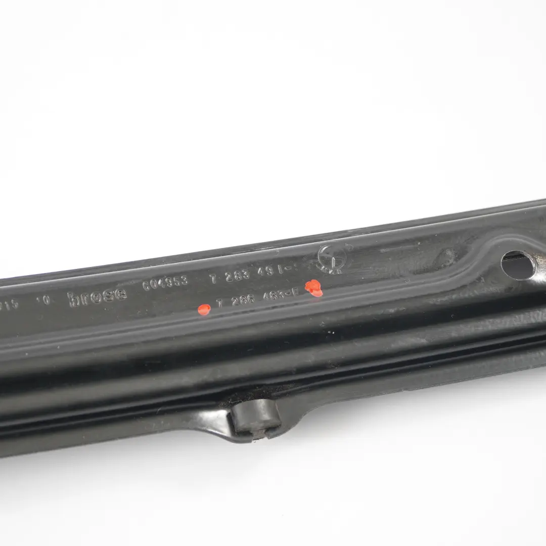 Alzacristalli elettrico anteriore sinistro per BMW X5 F15 F85 con numero di parte 7286483 BMW X5 F15 F85 Alzacristalli elettrico anteriore sinistro - SKU 7286483 - Numero di parte 7286483