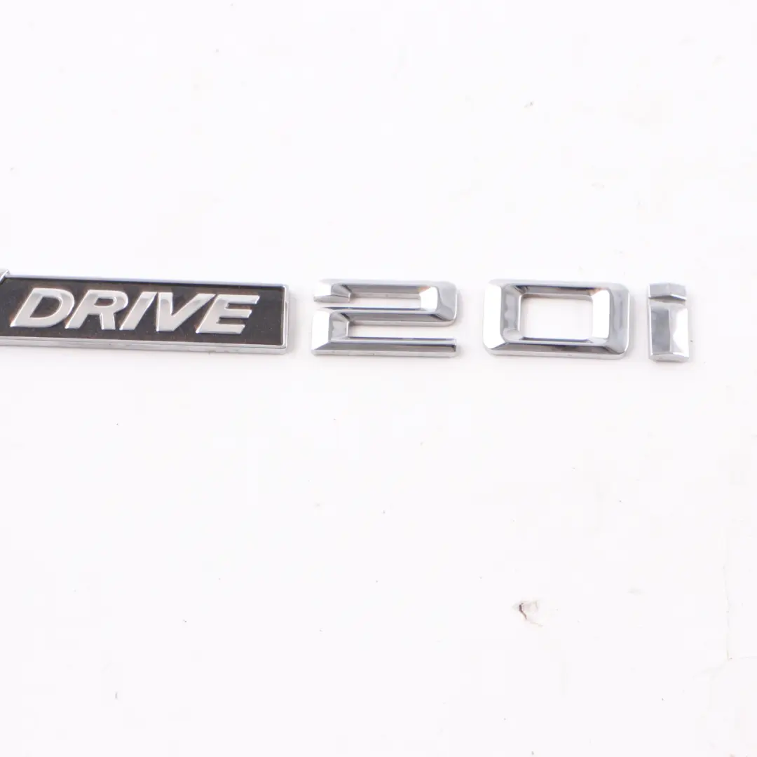 BMW Z4 E89 N20 Emblema Insignia Letra SDrive 20i Borde con logotipo - SKU 7288174 - Número de pieza 7288174