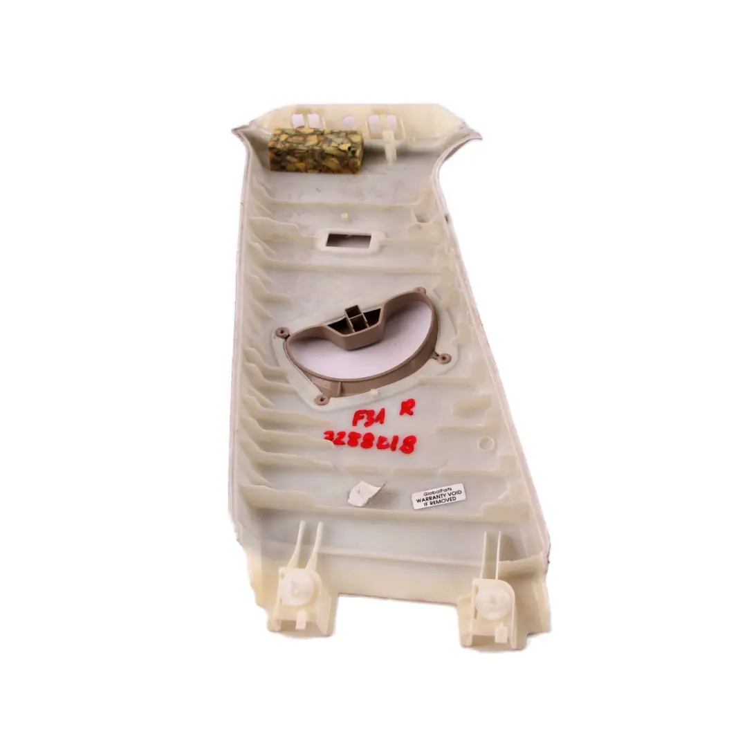 Tapa Columna B Superior Derecha O/S Trim Oyster 7220998 para BMW F30 F80 M3 con número de pieza 7288218 BMW F30 F80 M3 Tapa Columna B Superior Derecha O/S Trim Oyster 7220998 - SKU 7288218 - Número de pieza 7288218