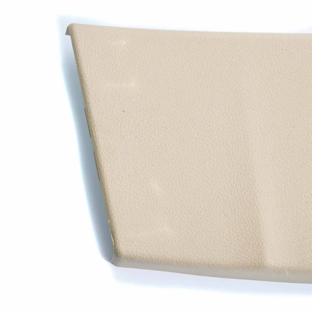 Copertura Colonna B Inferiore Destra O/S Veneto Beige 7221002 per BMW F30 F31 F80 M3 con numero di parte 7288224 BMW F30 F31 F80 M3 Copertura Colonna B Inferiore Destra O/S Veneto Beige 7221002 - SKU 7288224-1 - Numero di parte 7288224