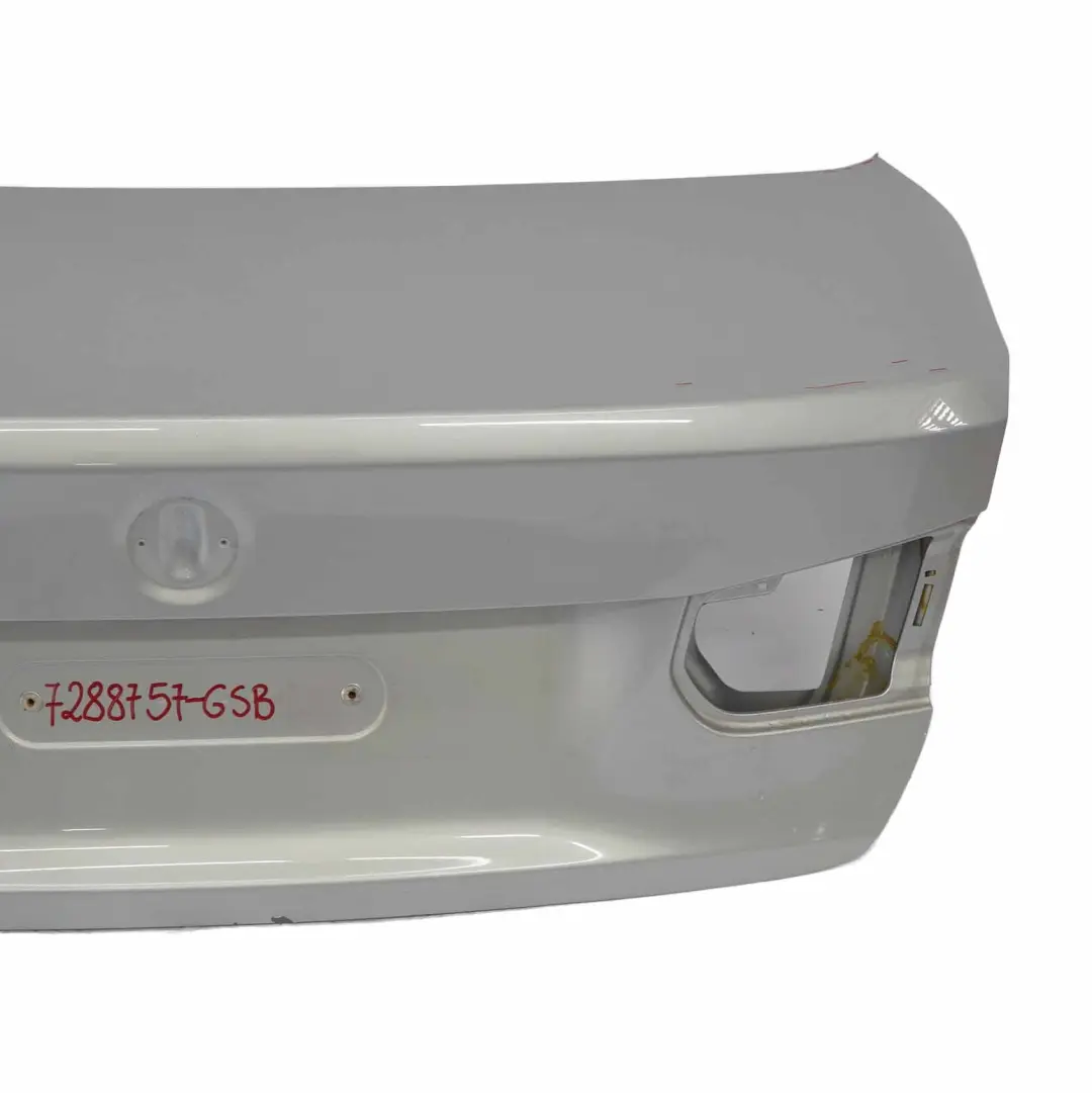 Klapa Bagażnika Tylna Glacier Silver - A83 do BMW F30 o numerze 7288757 BMW F30 Klapa Bagażnika Tylna Glacier Silver - A83 - SKU 7288757-GSB - Numer Części 7288757